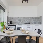 Seaside Escape By Renters Apartmán Mielenko