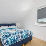 Seaside Escape By Renters Apartmán *