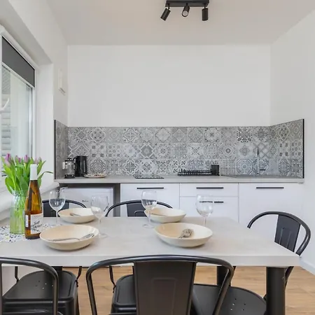 Seaside Escape By Renters Apartament Mielenko