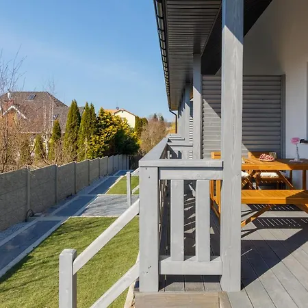 Seaside Escape By Renters * Mielenko