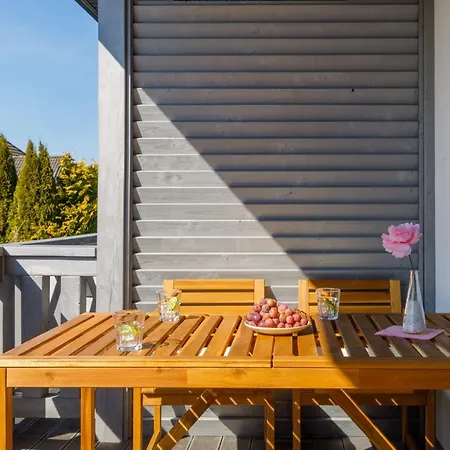 Seaside Escape By Renters Apartament Mielenko