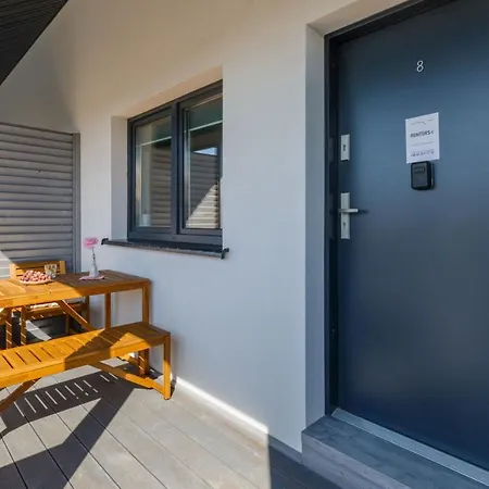 Seaside Escape By Renters * Mielenko