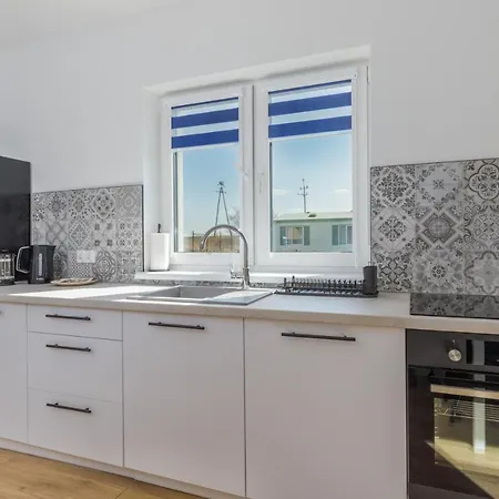 Seaside Escape By Renters Apartament