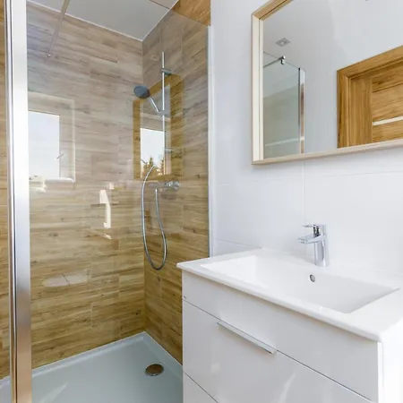 Apartament Seaside Escape By Renters Mielenko