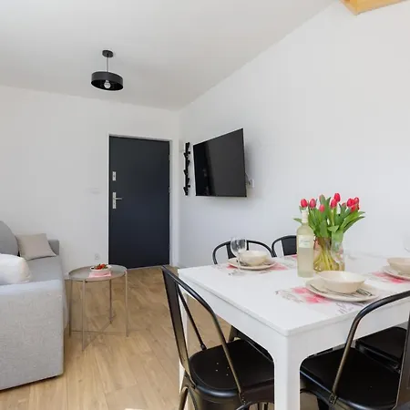 Seaside Escape By Renters * Mielenko